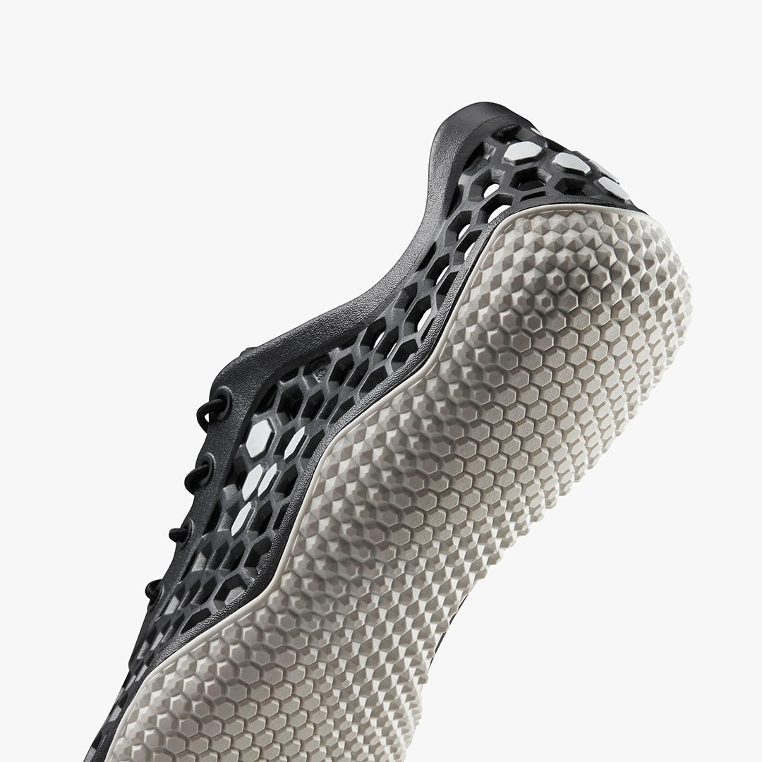 Ultra IV Mens Obsidian